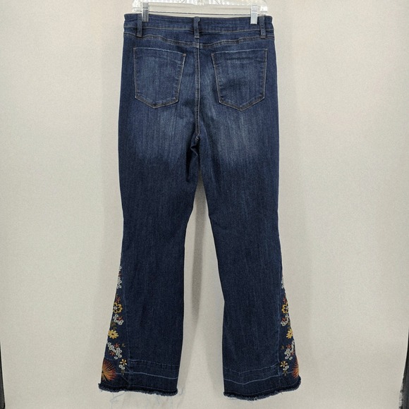 Ashley Mason Womens Flare Jeans Floral Embroidered Raw Hem Dark Wash 13/31 - Picture 2 of 9